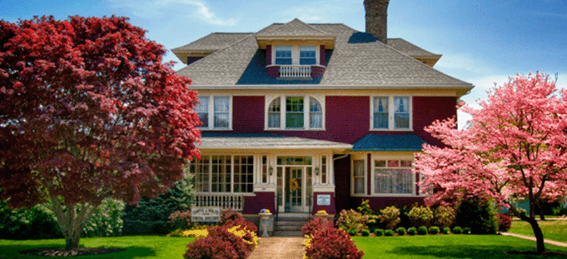 Curtis J. Holt's Sons Funeral Home