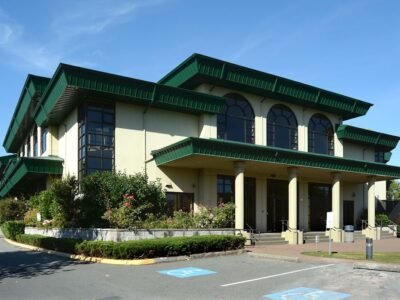 Riverside Funeral Home & Crematorium