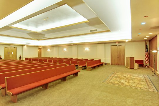 Earthman Resthaven Funeral Home and Cemetery