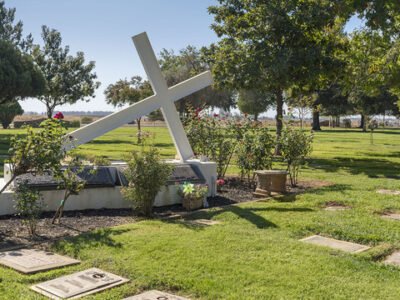 Camellia Memorial Lawn