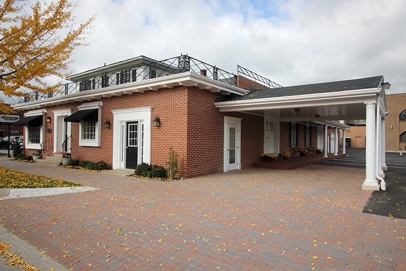 Dykstra Funeral Home - Downtown Holland Chapel