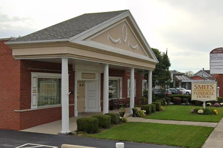 Smits, DeYoung-Vroegh Funeral Home