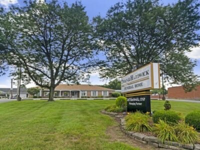 Bryan and Hardwick Funeral Home