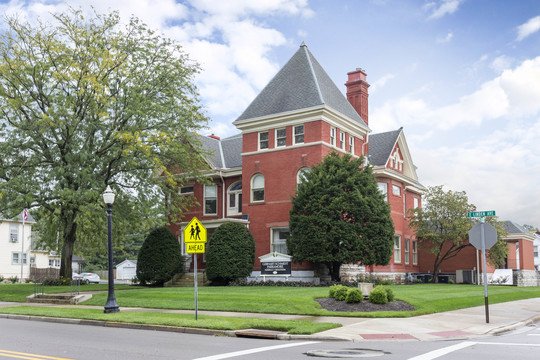 Gebhart-Schmidt-Parramore Funeral Home