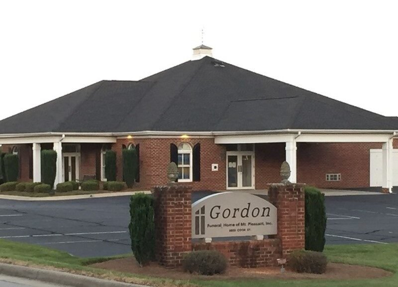Gordon Funeral Home & Crematory