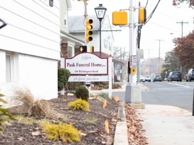 Paak Funeral Home
