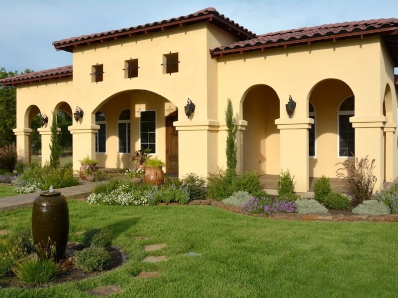 Lux Funeral Home & Cremation Services
