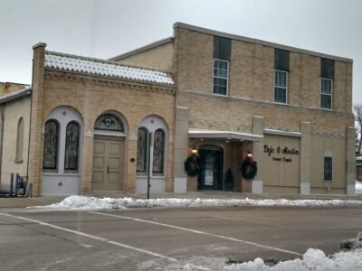 Deja & Martin Funeral Chapels