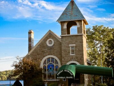 Perry-Komdat Funeral Chapel, Inc.