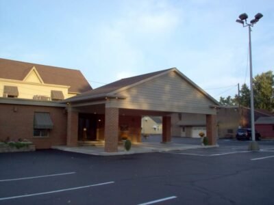 Holeton-Yuhasz Funeral Home