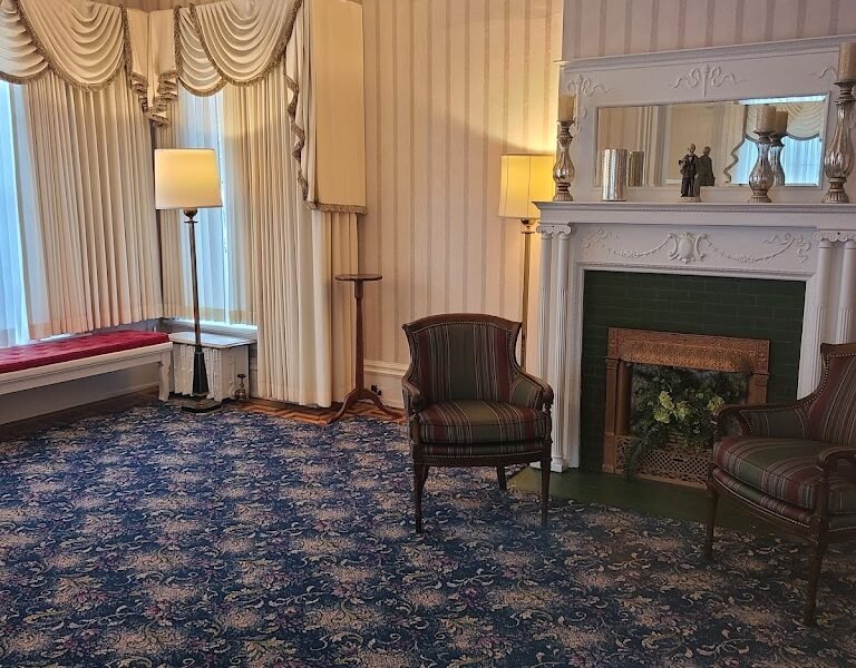 Gordon B. Garrett Funeral Home