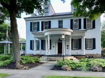 J&J SPRATT FUNERAL HOME INC.