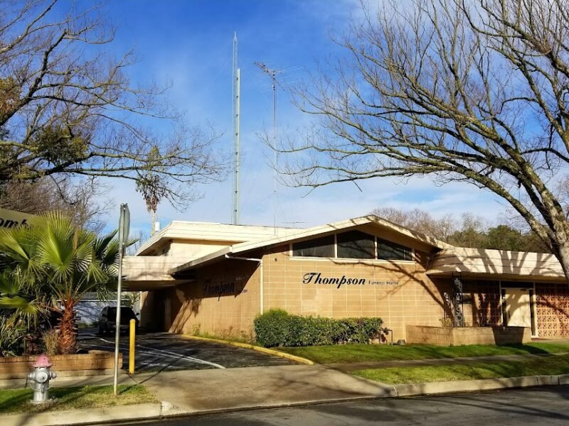 Thompson Oak Park Mortuary & Cremation Service