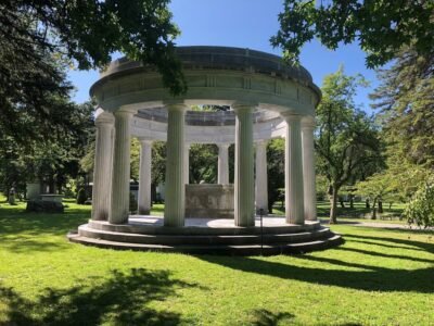 Forest Lawn
