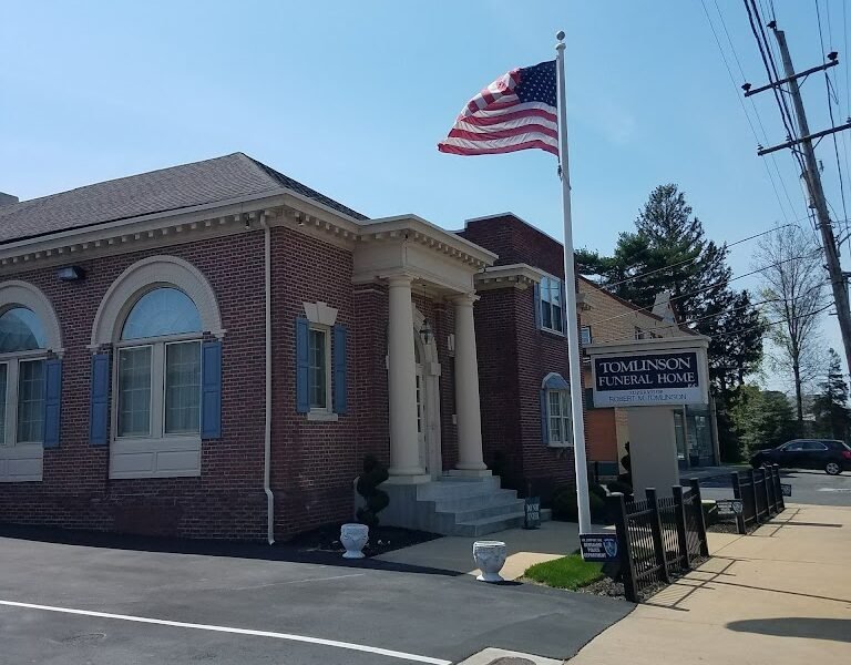 Tomlinson Funeral Home, LLC