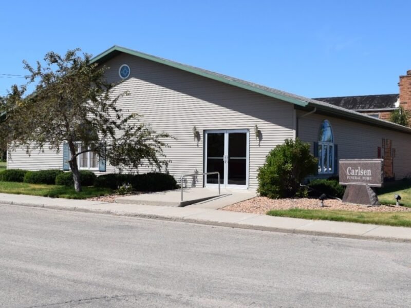 Carlsen Funeral Home and Crematory