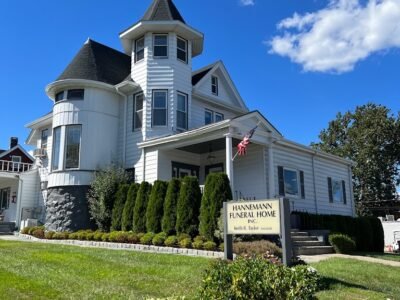 Hannemann Funeral Home Inc