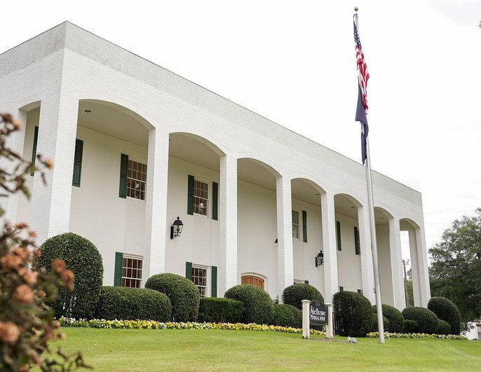 Shellhouse Funeral Home Inc