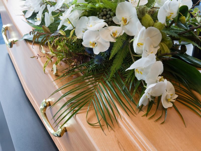 Wallace & Wallace, Inc. Funeral Chapels & Crematory