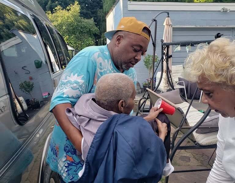 Thomas T Edwards Funeral Home