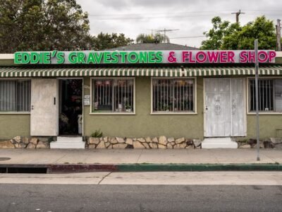 Eddie's Gravestones LLC & Flower shop
