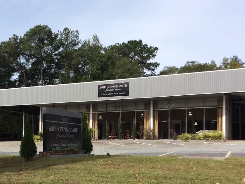 Smith, Dennis-Smith Funeral Home Chapel & Cremation