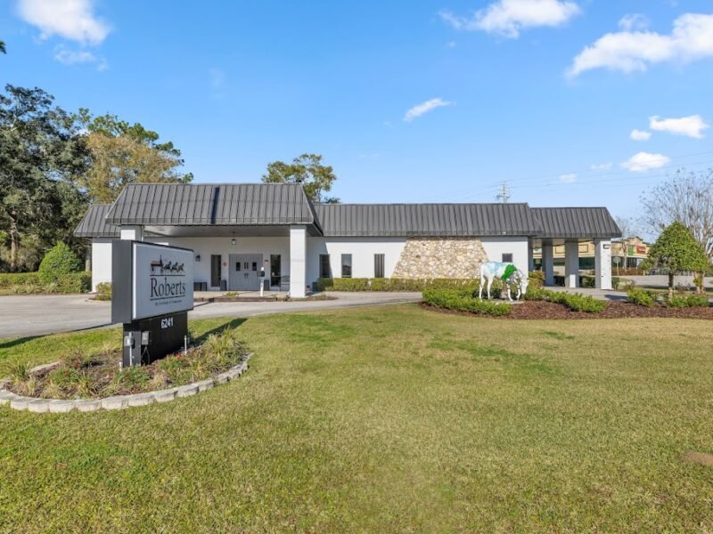 Roberts of Ocala West Chapel
