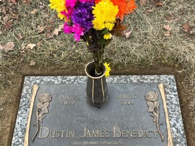 Forest Lawn Memory Gardens & Funeral Home