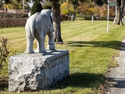 Woodlawn Funeral Home & Memorial Park