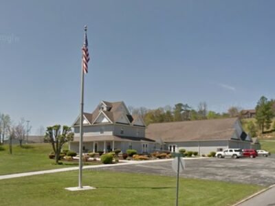 Four Oaks Funeral Home Inc