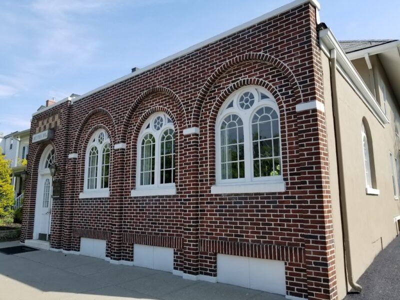 Doyle Funeral Home Inc