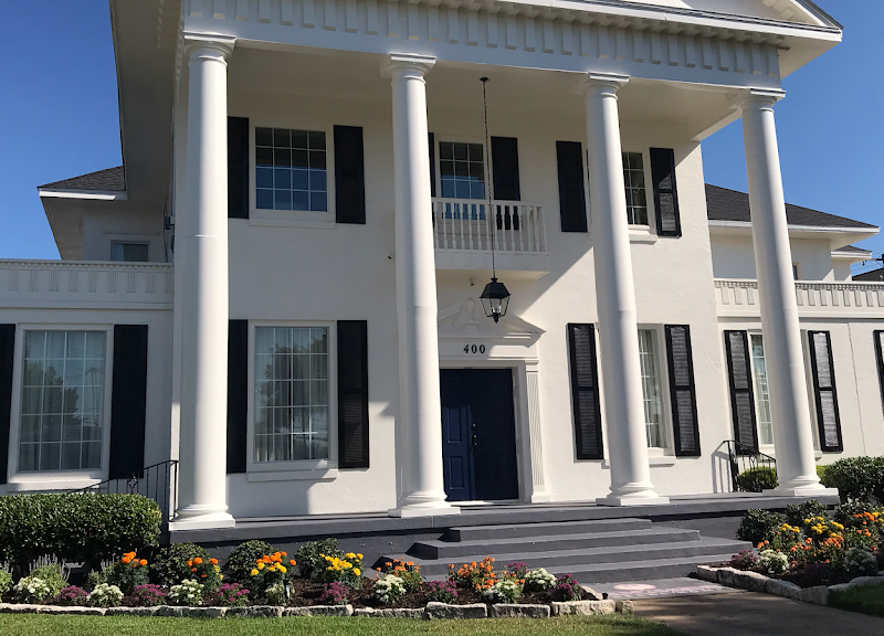 Hughes Funeral Homes - Oak Cliff Chapel