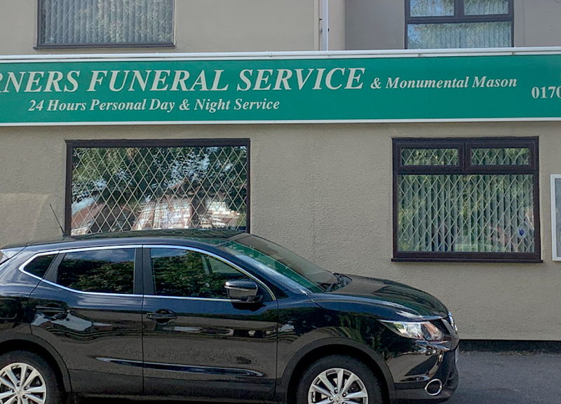 Turners Funeral Service and Memorial Masonry Specialist