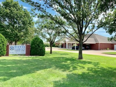 Davis Family Funeral Home & Crematory - Walker Brown & Dewey Chapels