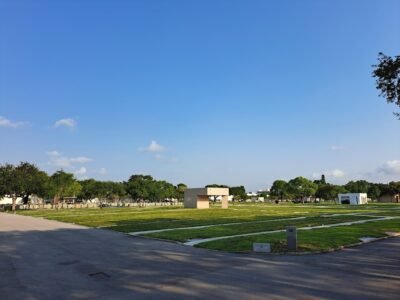 Lakeside Memorial Park & Funeral Home