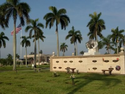 Palm Beach Memorial