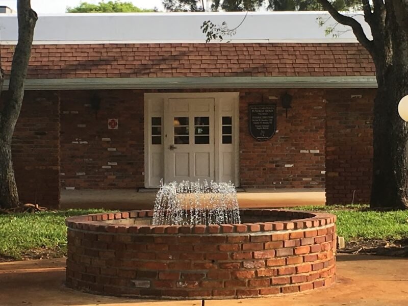 Scobee-Combs-Bowden Funeral Home & Crematory