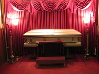 Lopez Funeral and Cremation