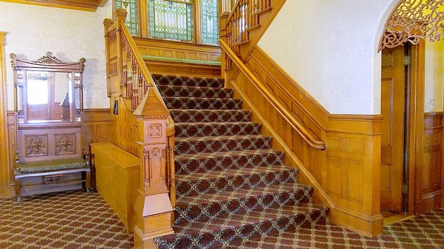Veilleux Redington Lawry Brothers Funeral Home