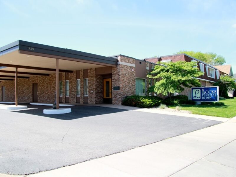 Locke Funeral Home (Locke on 4th)
