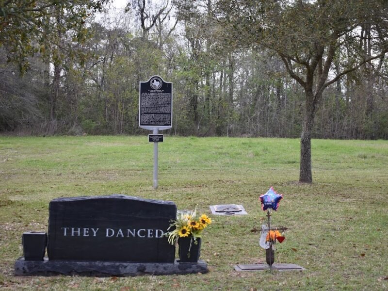 Forest Lawn Funeral Home & Memorial Park