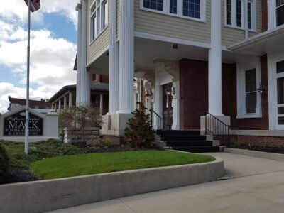 Hoffmann-Gottfried Mack Funeral Home