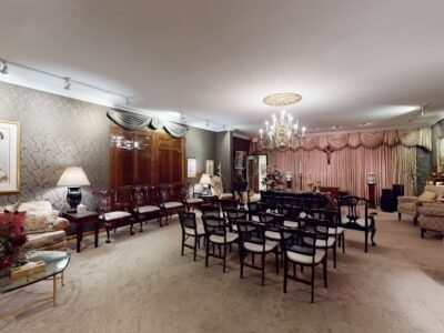 Thompson & Kuenster Funeral Home