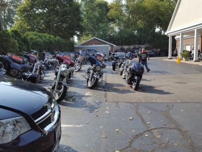 Glueckert Funeral Home Ltd