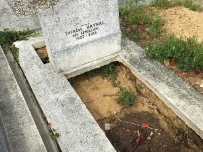 Maison Funeraire Roger S Warga