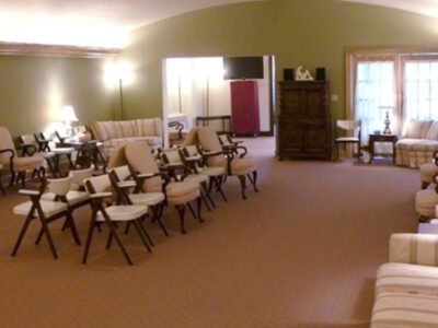 Gunderson Funeral Home - Lodi