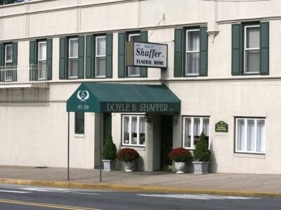 Doyle B Shaffer Inc