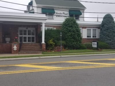 Vander Plaat Memorial Home