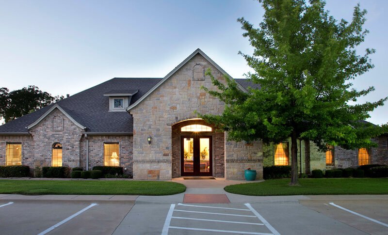 Lucas Funeral Home and Cremation Services-Grapevine