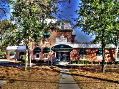 Meyer Funeral Home-Newton